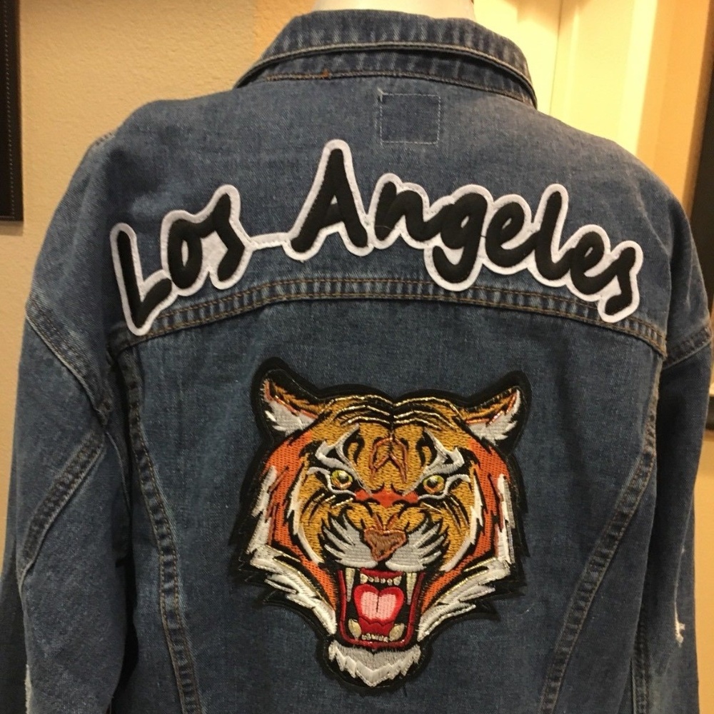 NEW BOOMBOOM JEANS JACKET SIZE SMALL WITH TAG